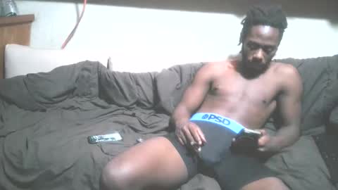 Snapshot of wetdreamsz101 chatting on 29, 11, 2025 wetdreamz101 online show from 29, 11, 2025