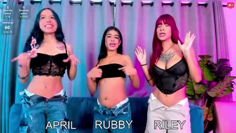 Snapshot of wetnaughtygirls chatting on 11, 10, 2025 MY TEAM RUBBYAPRILRILEY online show from 11, 10, 2025