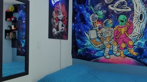 Snapshot of wexx_ chatting on 1, 2, 2025 wex online show from 1, 2, 2025