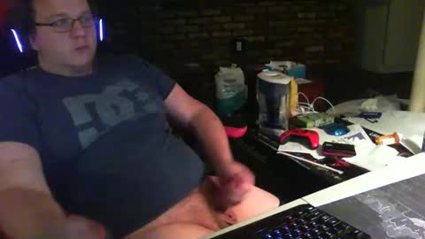 whateverdude555 online show from 2, 11, 2025