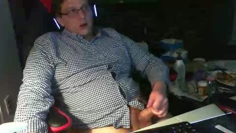 whateverdude555 online show from 2, 3, 2026