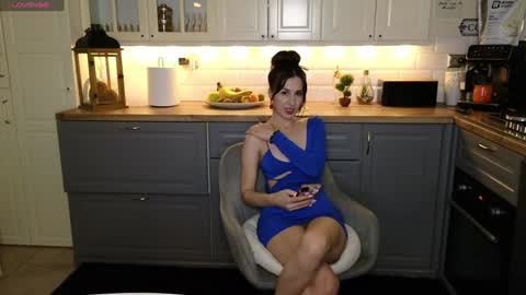 Snapshot of whats_her_name chatting on 13, 1, 2025 Victoria Maria online show from 13, 1, 2025