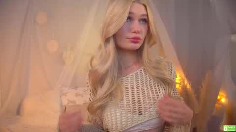 Chloe    NEXT STREAM - 1 december online show from 23, 2, 2025