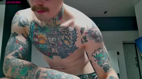 Max online show from 17, 10, 2025