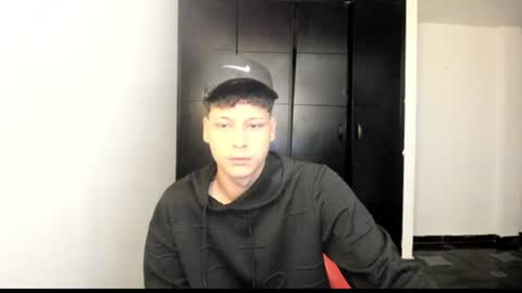 Snapshot of white_master444 chatting on 1, 7, 2026 white online show from 1, 7, 2026