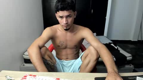 Snapshot of white_master444 chatting on 25, 7, 2026 white online show from 25, 7, 2026