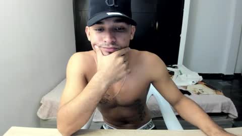 Snapshot of white_master444 chatting on 28, 7, 2026 white online show from 28, 7, 2026