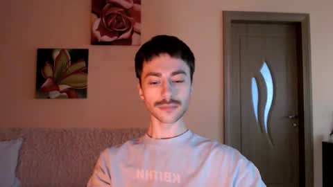 Tom online show from 14, 12, 2025