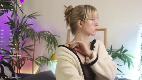 Anita online show from 20, 2, 2025