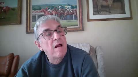 Snapshot of whitebriefs009 chatting on 17, 9, 2025 whitebriefs009 online show from 17, 9, 2025