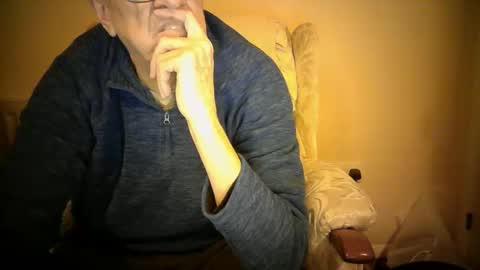 Snapshot of whitebriefs009 chatting on 3, 12, 2025 whitebriefs009 online show from 3, 12, 2025