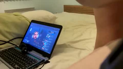 Snapshot of whitebulgarian chatting on 11, 9, 2025 whitebulgarian online show from 11, 9, 2025