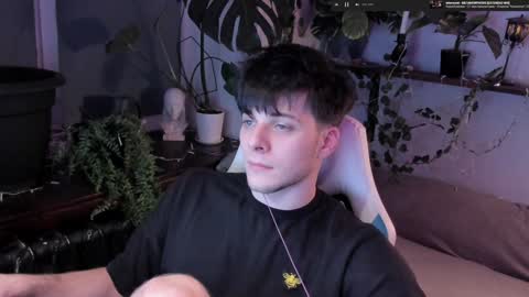 Gus online show from 2, 12, 2024