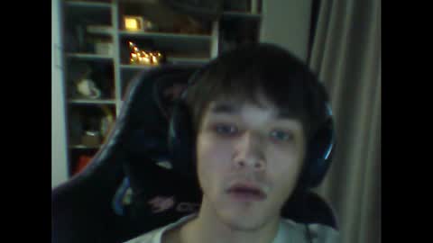 Snapshot of whitekingg chatting on 2, 12, 2025 whitekingg online show from 2, 12, 2025