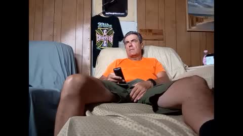 Snapshot of whitelion67 chatting on 3, 10, 2025 whitelion67 online show from 3, 10, 2025