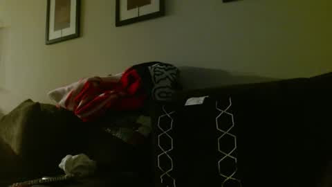 Snapshot of whitemi72975 chatting on 4, 11, 2025 Whitey online show from 4, 11, 2025