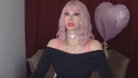 Snapshot of whitequeen888 chatting on 18, 2, 2025 White Queen online show from 18, 2, 2025