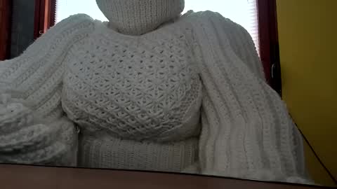 whitesweater online show from 1, 10, 2025