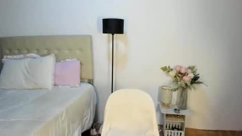 Arra Brown online show from 24, 2, 2026