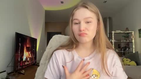 Alisa online show from 5, 12, 2025