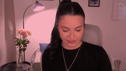 whoislulu online show from 16, 4, 2026