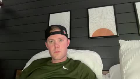 whoops1017 online show from 13, 2, 2026