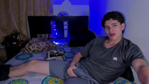 whos_he online show from 14, 3, 2026