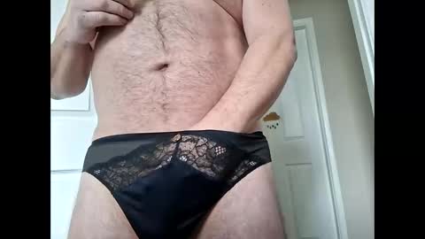 Snapshot of wifeswornknickers chatting on 5, 3, 2026 wifeswornknickers online show from 5, 3, 2026