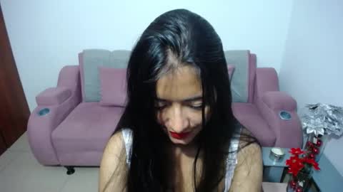 Snapshot of wifhot chatting on 3, 1, 2025 Ilauren online show from 3, 1, 2025