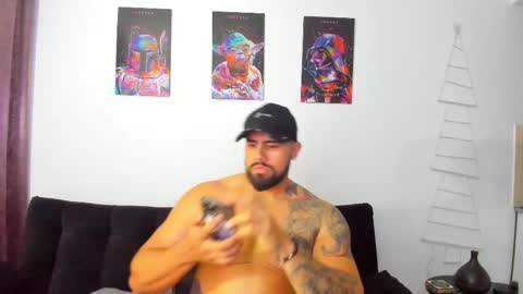 Devon and Chloe online show from 26, 2, 2025