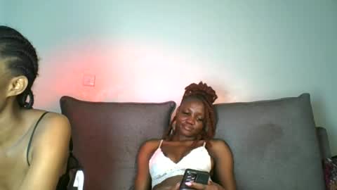 Snapshot of wild_flowerrr chatting on 22, 7, 2026 wifey online show from 22, 7, 2026