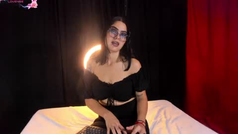 Snapshot of wild_lunaa chatting on 6, 6, 2026 Call me Luna online show from 6, 6, 2026