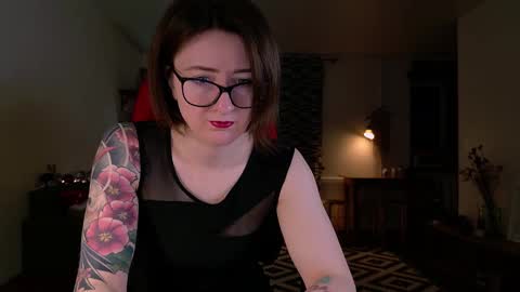 wild_peony online show from 24, 12, 2024