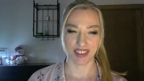 Alina online show from 1, 3, 2025