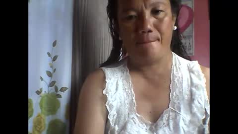 wild_sunflower11 online show from 6, 3, 2025