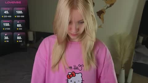 Snapshot of wildadearborn chatting on 2, 3, 2025 Ava online show from 2, 3, 2025