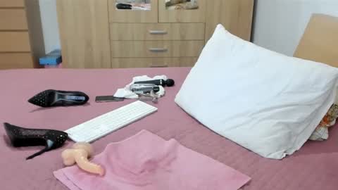 Alissa online show from 4, 2, 2025