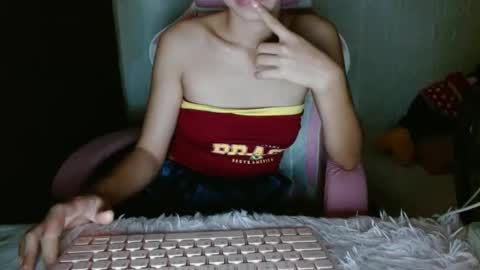 wildhorny_asian online show from 21, 11, 2025