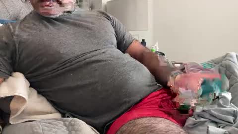 Snapshot of wildhungry chatting on 2, 12, 2024 wildhungry online show from 2, 12, 2024