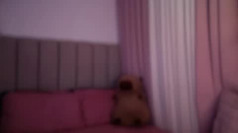 CHRISTINE online show from 1, 2, 2026