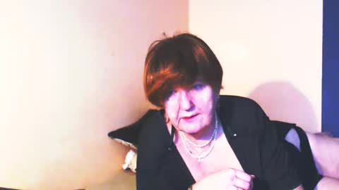 WildRedCat online show from 19, 2, 2025