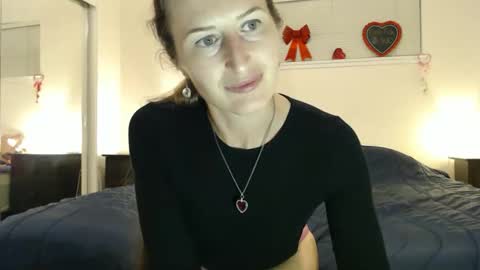 WildRose L - check my Pinned tweet if you dont see me online within 5 minutes after Ive sent email notifications online show from 5, 2, 2026