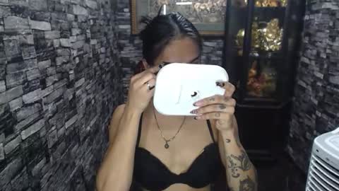 Snapshot of wildroxie chatting on 6, 6, 2026 ROXIE online show from 6, 6, 2026