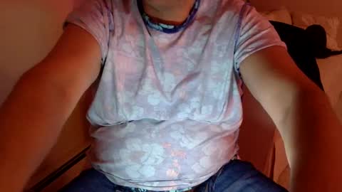 Snapshot of will338454 chatting on 4, 1, 2025 will338454 online show from 4, 1, 2025