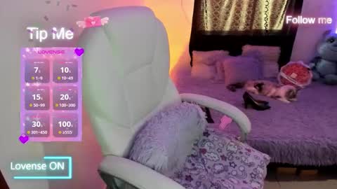 Snapshot of will_thomson_t chatting on 29, 11, 2025 sofia and will online show from 29, 11, 2025