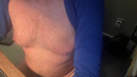 Snapshot of willbach88 chatting on 22, 10, 2025 willbach88 online show from 22, 10, 2025