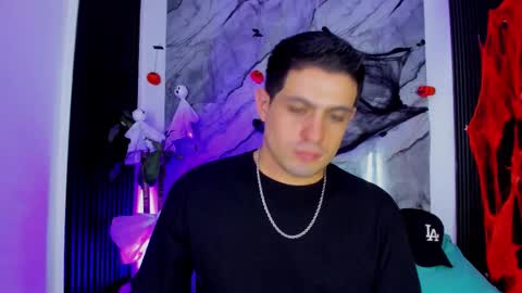 William Steel online show from 26, 10, 2025