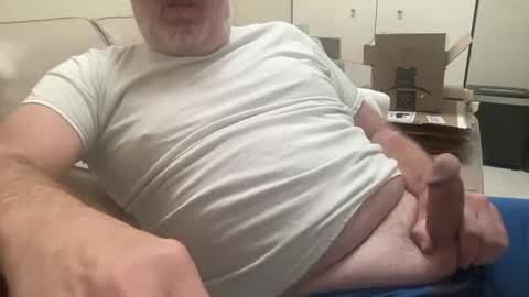 Snapshot of willieb777 chatting on 9, 11, 2025 willieb777 online show from 9, 11, 2025