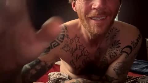 lovEEdovEE online show from 6, 3, 2026