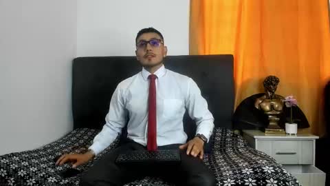 Snapshot of willsandler1 chatting on 10, 3, 2025 Will Sandler online show from 10, 3, 2025